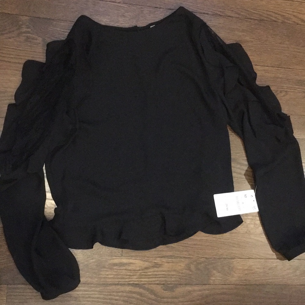 ZARA Basic Long Sleeve Top w/ Lace Ruffle